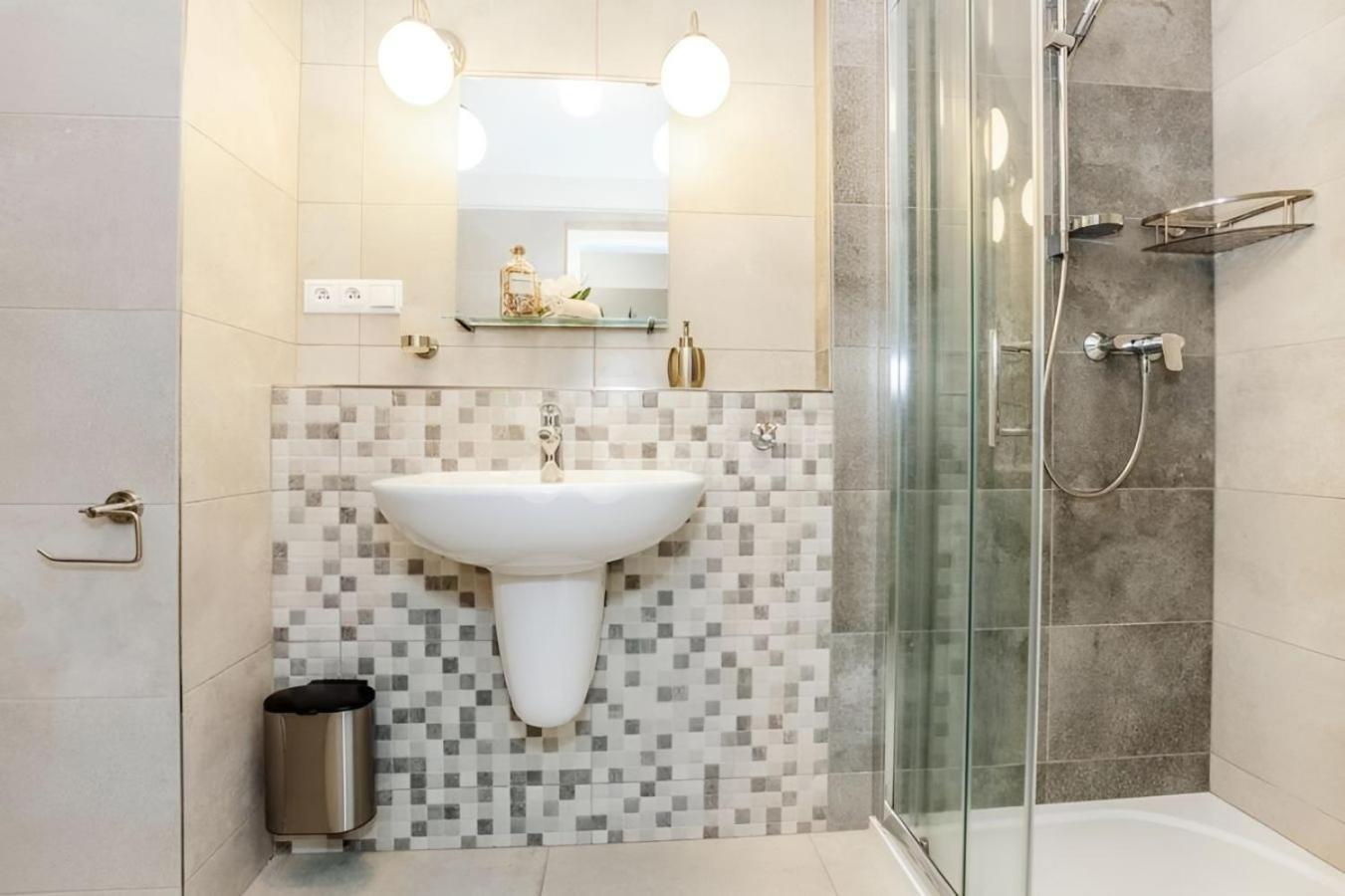 Appartement Mezonet Lipno Nad Vltavou Extérieur photo